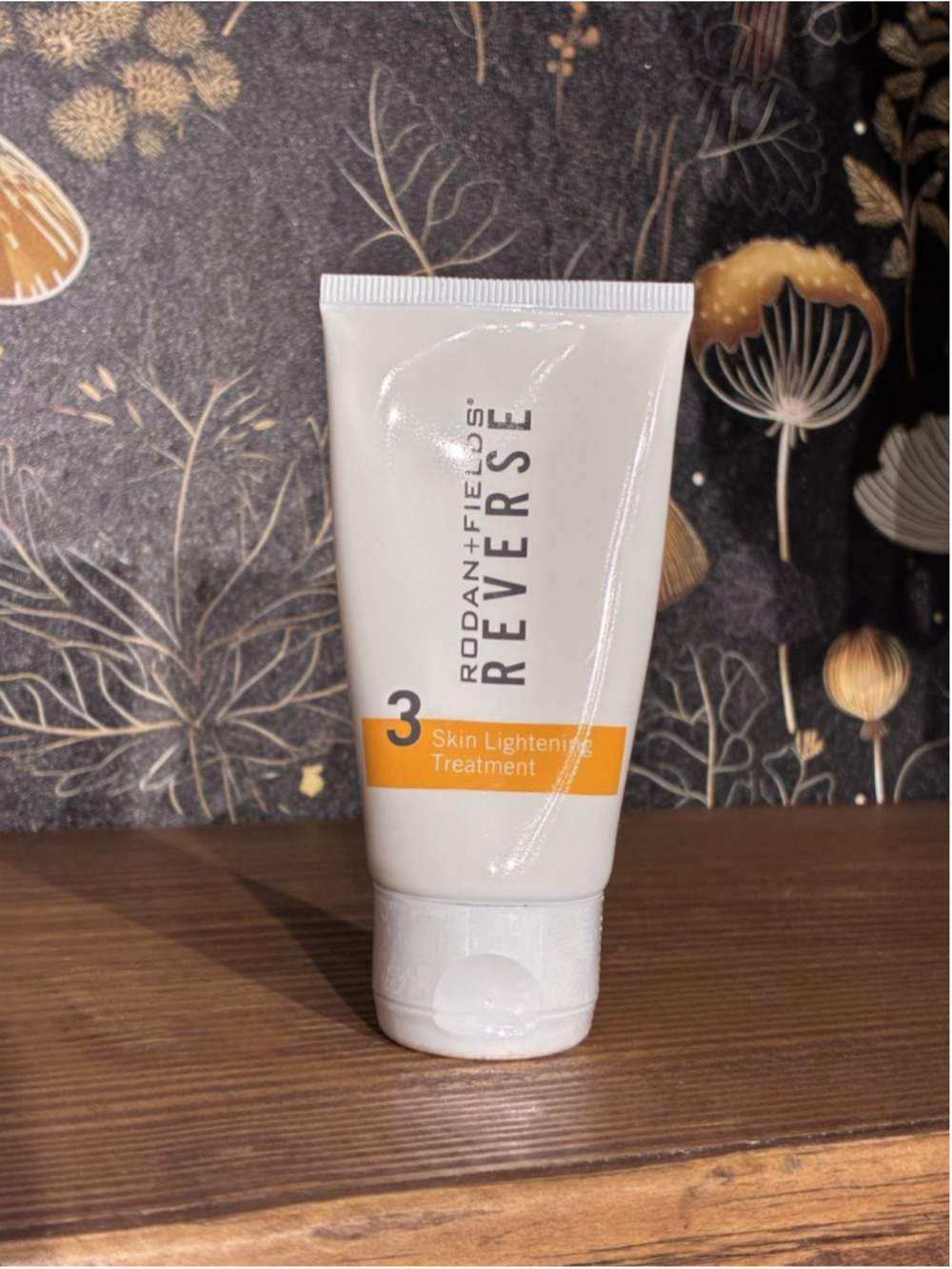 Rodan + Fields Reverse Skin Lightening Treatment Age Spots 1.7 oz 50mL
